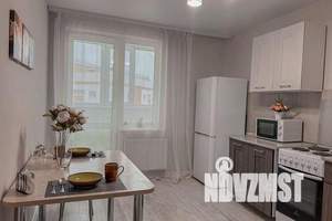 1-к квартира, посуточно, 40м2, 27/27 этаж