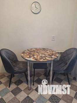 1-к квартира, посуточно, 42м2, 1/9 этаж