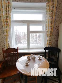 1-к квартира, посуточно, 37м2, 4/5 этаж