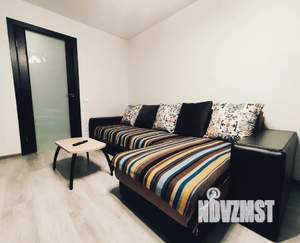 1-к квартира, посуточно, 40м2, 19/27 этаж