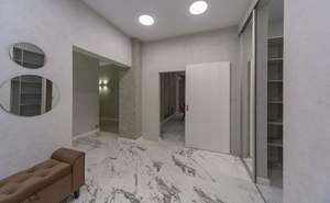 4-к квартира, на длительный срок, 146м2, 2/9 этаж