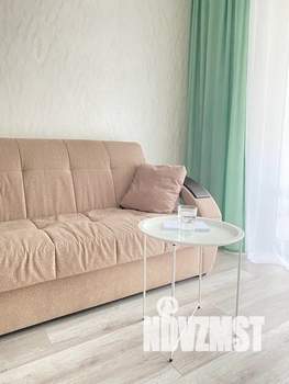 1-к квартира, посуточно, 40м2, 3/8 этаж