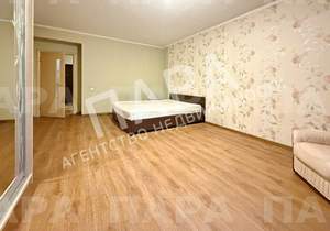 1-к квартира, на длительный срок, 68м2, 4/17 этаж