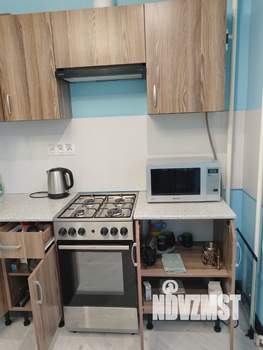 1-к квартира, посуточно, 38м2, 3/10 этаж