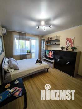 1-к квартира, посуточно, 37м2, 1/1 этаж