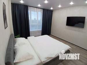 1-к квартира, посуточно, 50м2, 1/1 этаж