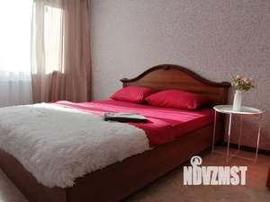 1-к квартира, посуточно, 48м2, 2/25 этаж