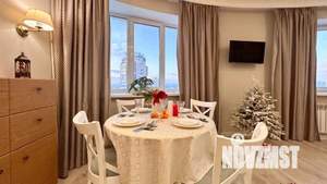 1-к квартира, посуточно, 53м2, 1/1 этаж