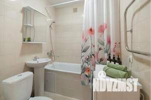 1-к квартира, посуточно, 38м2, 3/10 этаж