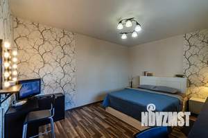 1-к квартира, посуточно, 43м2, 20/22 этаж