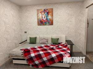 1-к квартира, посуточно, 33м2, 1/1 этаж