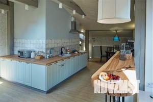 1-к квартира, посуточно, 63м2, 3/3 этаж