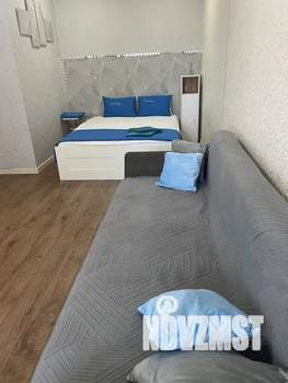 Студия квартира, посуточно, 36м2, 13/23 этаж