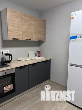 1-к квартира, посуточно, 38м2, 1/10 этаж