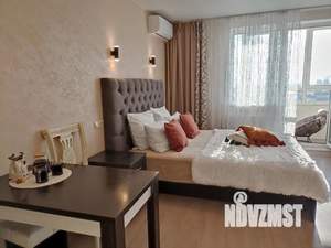 Студия квартира, посуточно, 35м2, 11/25 этаж