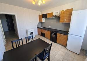 2-к квартира, на длительный срок, 70м2, 9/12 этаж