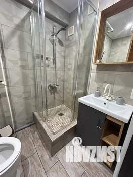 3-к квартира, посуточно, 56м2, 1/5 этаж