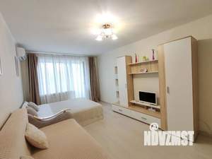 1-к квартира, посуточно, 33м2, 4/9 этаж