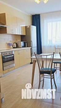 1-к квартира, посуточно, 55м2, 1/1 этаж