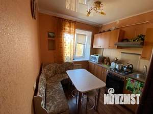 1-к квартира, посуточно, 37м2, 5/5 этаж