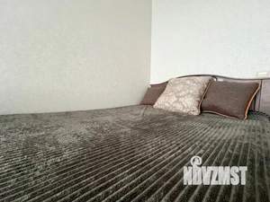 1-к квартира, посуточно, 35м2, 12/25 этаж