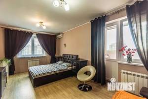 1-к квартира, посуточно, 43м2, 1/1 этаж