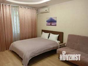1-к квартира, посуточно, 37м2, 1/1 этаж