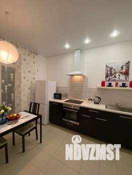 1-к квартира, посуточно, 44м2, 13/34 этаж