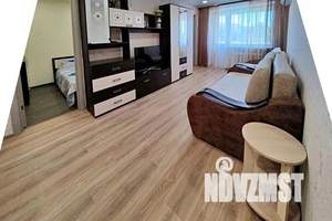 2-к квартира, посуточно, 50м2, 5/5 этаж