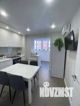 1-к квартира, посуточно, 45м2, 3/10 этаж