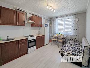 1-к квартира, посуточно, 36м2, 3/3 этаж