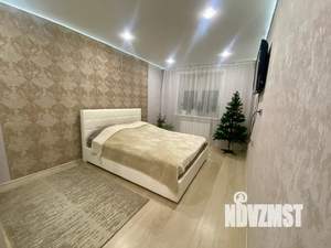 1-к квартира, посуточно, 38м2, 3/3 этаж