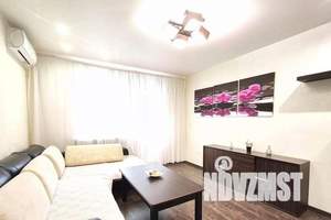 2-к квартира, посуточно, 56м2, 1/5 этаж