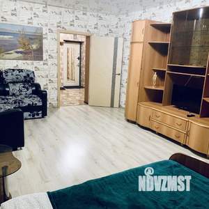 1-к квартира, посуточно, 53м2, 1/1 этаж