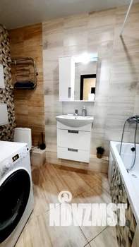 1-к квартира, посуточно, 35м2, 9/18 этаж