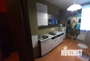 1-к квартира, посуточно, 40м2, 18/19 этаж