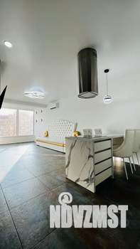 1-к квартира, посуточно, 63м2, 16/25 этаж