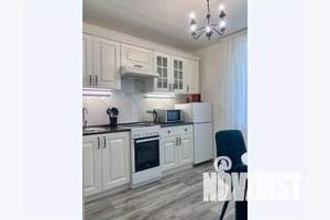 1-к квартира, посуточно, 40м2, 26/27 этаж