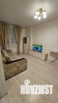 1-к квартира, посуточно, 37м2, 15/18 этаж