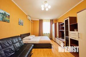 1-к квартира, посуточно, 72м2, 12/20 этаж