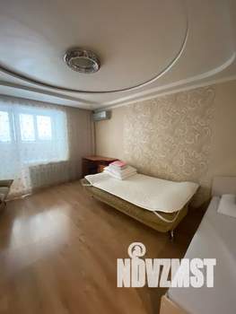 1-к квартира, посуточно, 40м2, 11/16 этаж