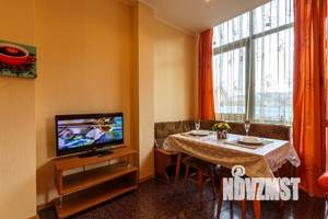 Студия квартира, посуточно, 45м2, 6/14 этаж