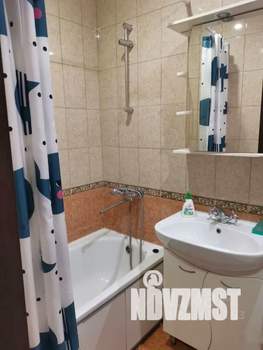 1-к квартира, посуточно, 35м2, 3/16 этаж