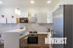 1-к квартира, посуточно, 42м2, 9/10 этаж