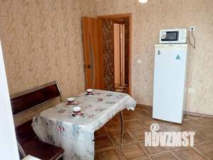 1-к квартира, посуточно, 40м2, 14/14 этаж