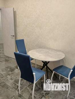 1-к квартира, посуточно, 40м2, 16/24 этаж