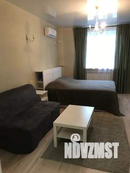 Студия квартира, посуточно, 40м2, 3/7 этаж