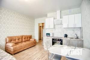 Студия квартира, посуточно, 33м2, 22/24 этаж