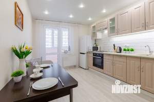 1-к квартира, посуточно, 44м2, 9/24 этаж