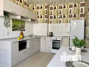 1-к квартира, посуточно, 40м2, 21/24 этаж